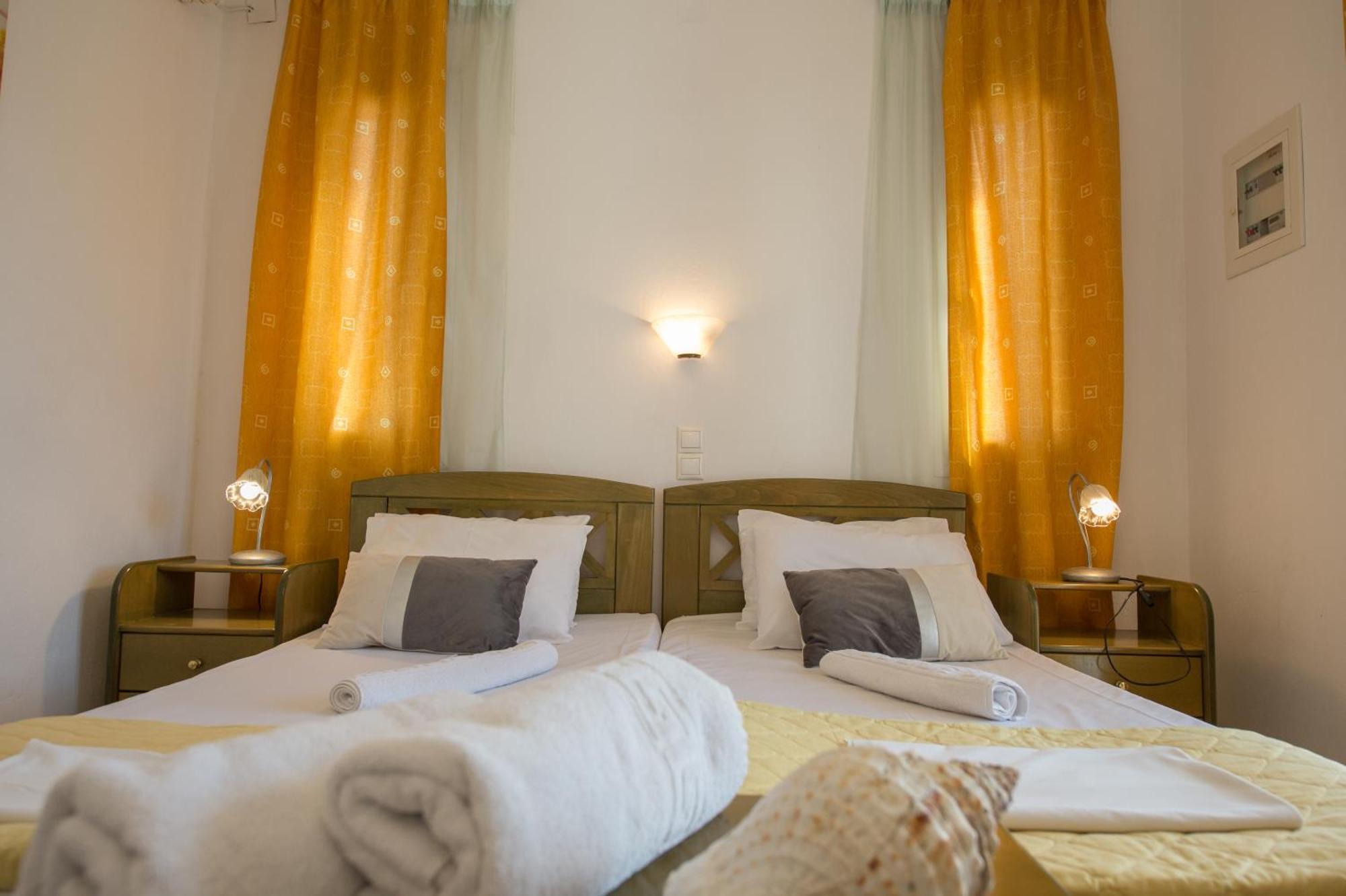 Hotel Avra Néa Epídavrosz Kültér fotó