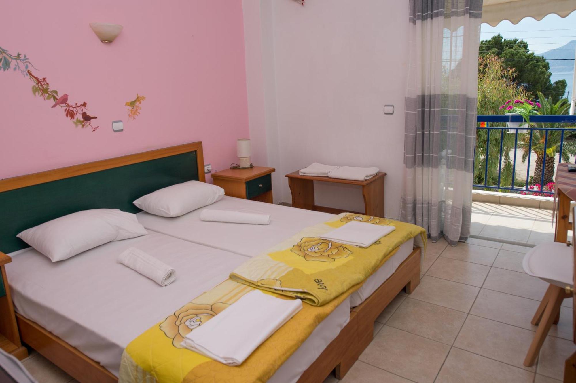 Hotel Avra Néa Epídavrosz Kültér fotó