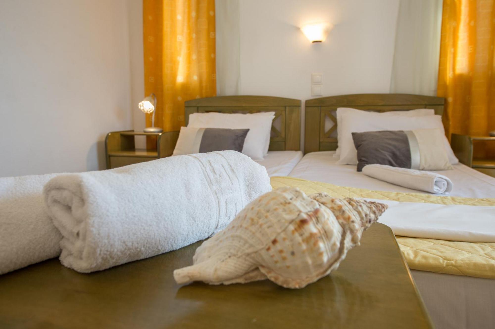 Hotel Avra Néa Epídavrosz Kültér fotó