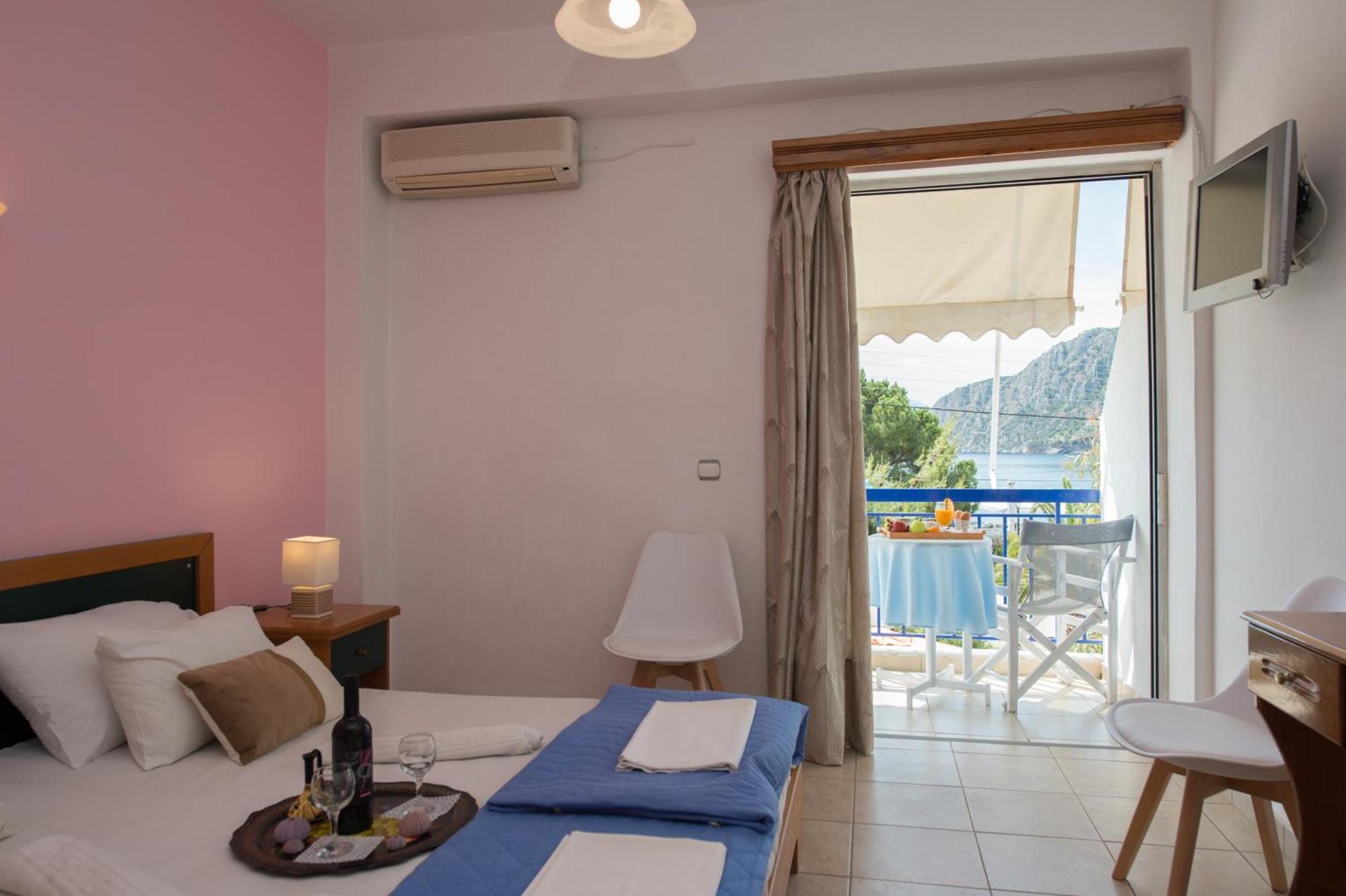 Hotel Avra Néa Epídavrosz Kültér fotó